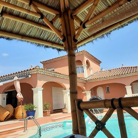 Les Collines D'Ugernum Bed & Breakfast Beaucaire  Exterior foto